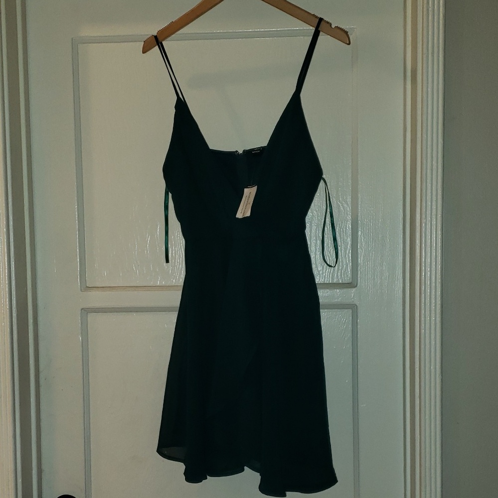New green summer dress